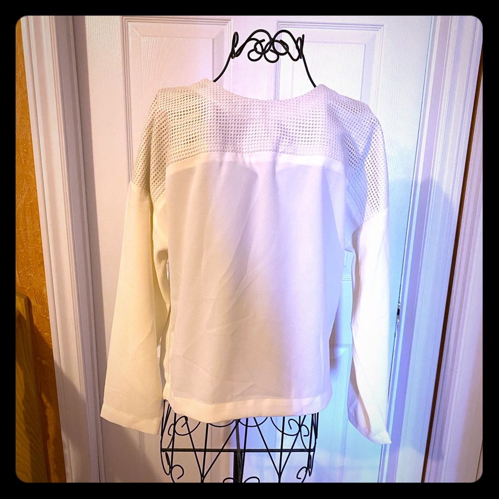 Sporty Chic white Top